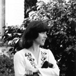 1980circa-leslie-photographer-unknown